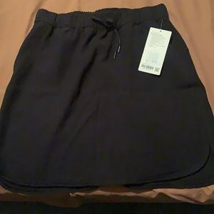 BNWT on the fly lululemon skirt